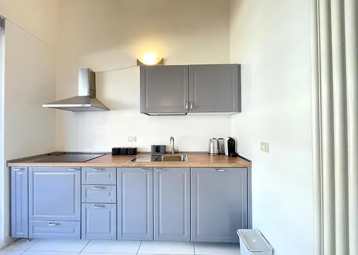 Accomodo Mit48 Trivanotortona Milan